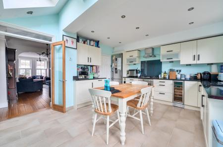 1421459-10-69b446...