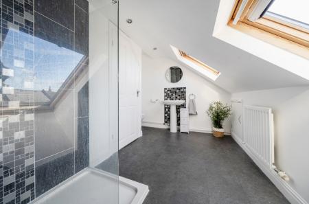 1435112-20-69c56b...