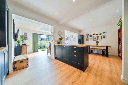 1410488-38-69af14...