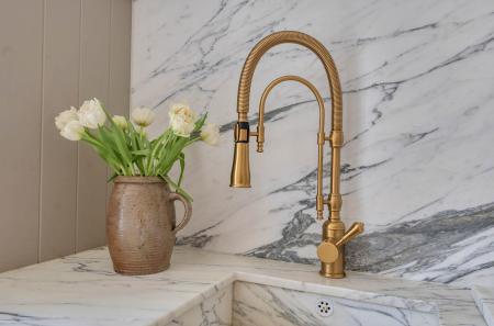 1430528-7-69b30bd...