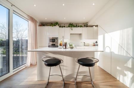 1423833-3-69a86ac...