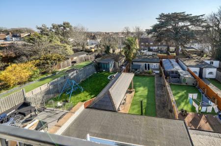 1422454-5-69bc307...