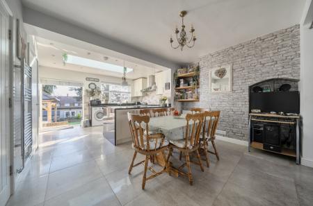 1422454-15-69bc31...