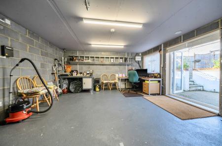 1422454-22-69bc31...