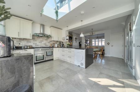 1422454-19-69bc31...