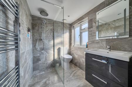 1422454-1-69bc303...