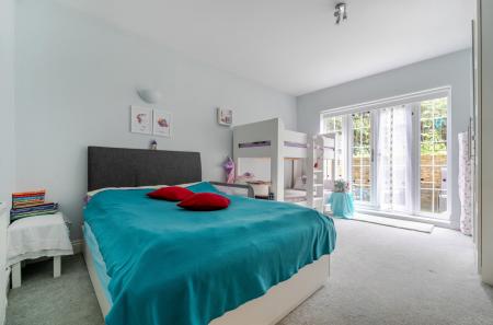 1478840-22-6a2bd5...