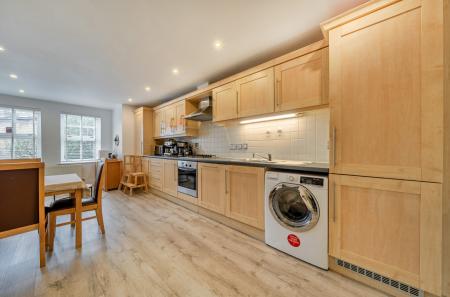 1478840-7-6a2bd3c...