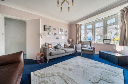 1403176-16-697a12...