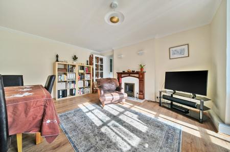 1415747-6-6994c18...