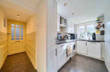 1415747-1-6994c15...