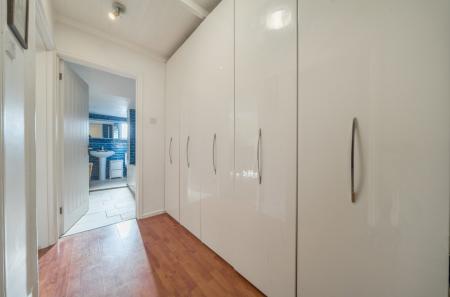 1415747-11-6994c1...