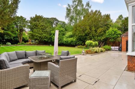 1302767-38-683f31...