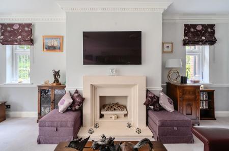 1339773-8-68a7231...