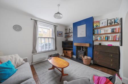 1371611-14-690b6a...