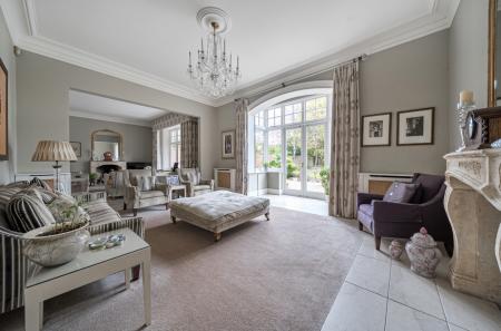 1374924-12-6909ed...