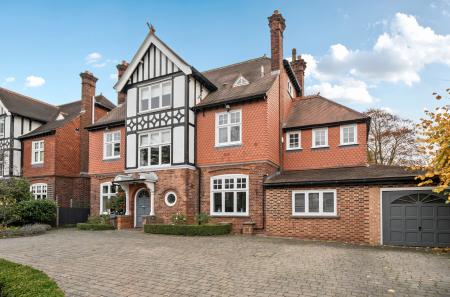 1374924-4-6909ed4...