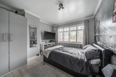 1381704-14-691733...