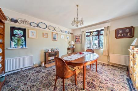 1384841-15-69455a...