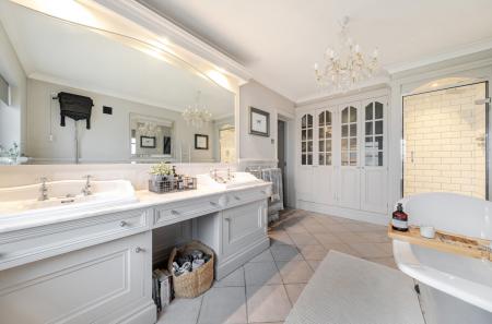 1401464-10-697206...