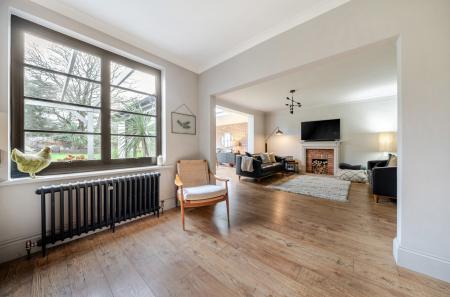 1401464-17-697206...