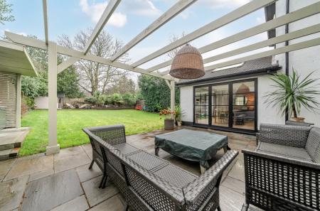 1401464-22-697207...