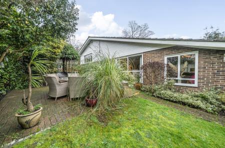 1401966-16-6978c8...