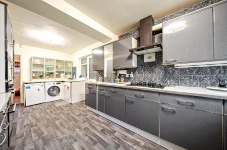 1407300-11-698244...