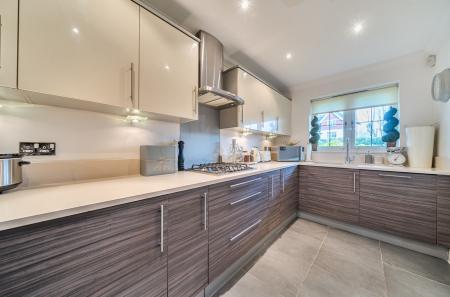 1403957-11-697caf...