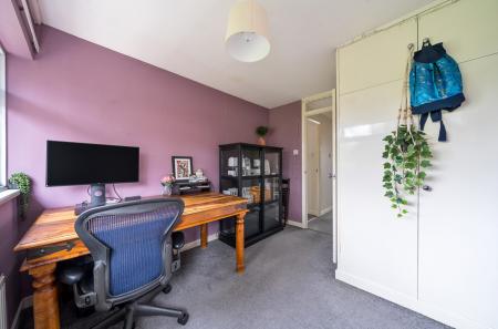 1407570-6-6984f75...