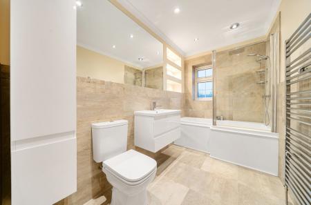 1409844-9-6984ef0...