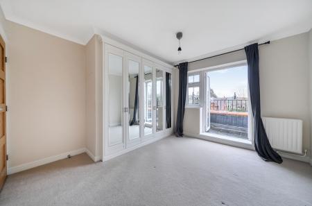 1409844-16-6984ef...