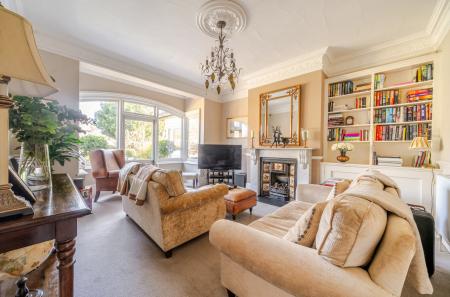 1423067-39-69a9d3...