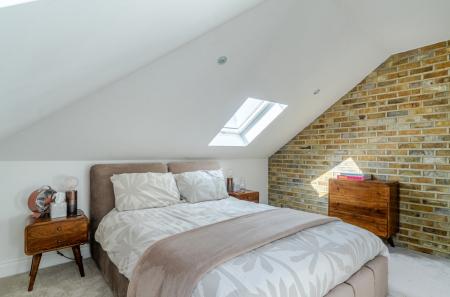 1423067-8-69a9d17...