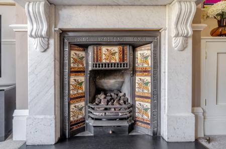 1423067-37-69a9d3...