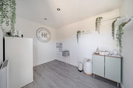 1430349-18-69bae1...