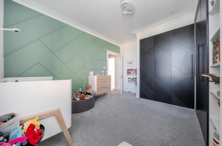 1430349-26-69bae4...