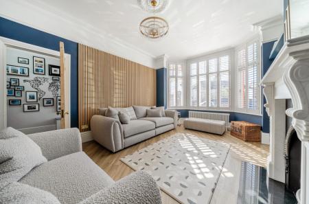 1430349-2-69bade5...