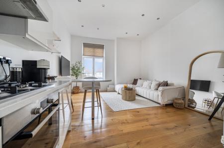 1421634-12-69aabc...