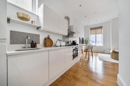 1421634-10-69aabb...