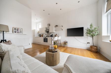 1421634-17-69aabd...