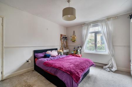 1410600-9-69984b1...