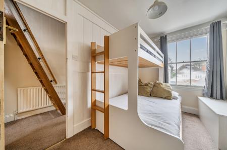 1417162-5-6995da0...