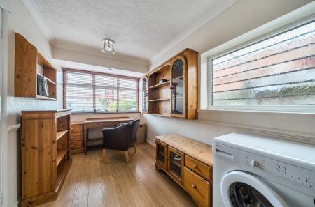 1416791-12-6995e2...