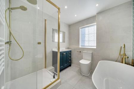 1418302-11-699e0f...