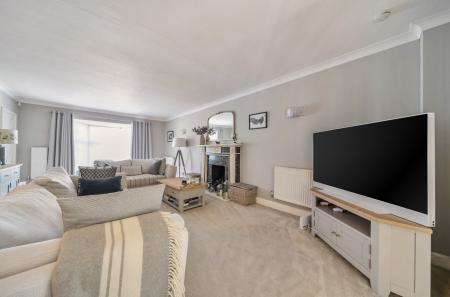 1418302-7-699e0f6...