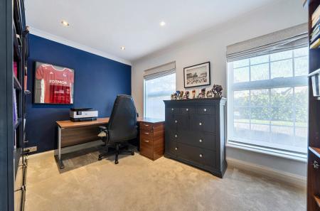 1418302-8-699e0f7...