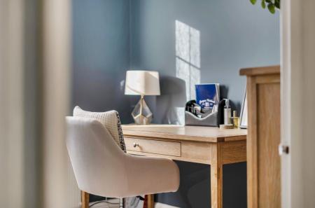 1418302-24-699e10...