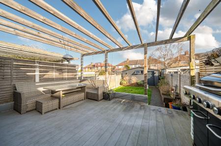 1416904-11-699f36...