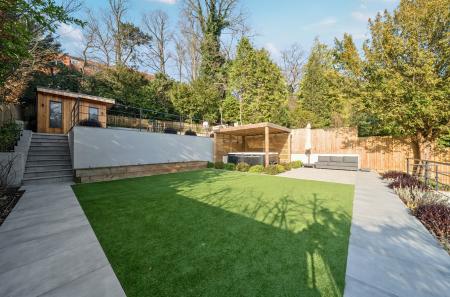 1411098-10-69a8ae...